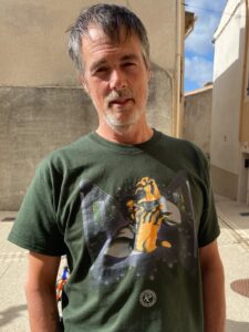 30 Awesome Iconic Retro 70's Science fiction and Fantasy T-shirts